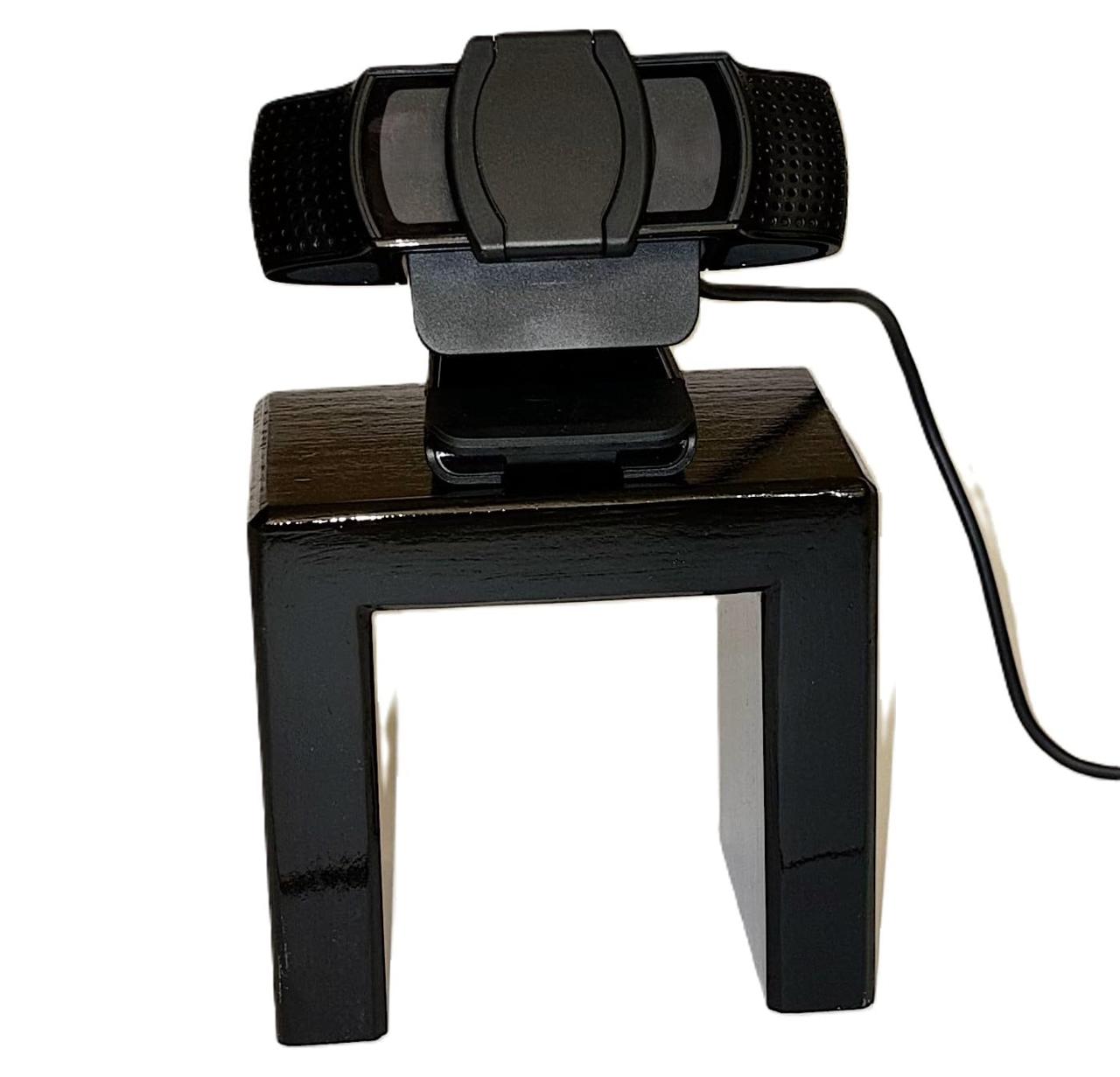 Table-style Webcam Stand